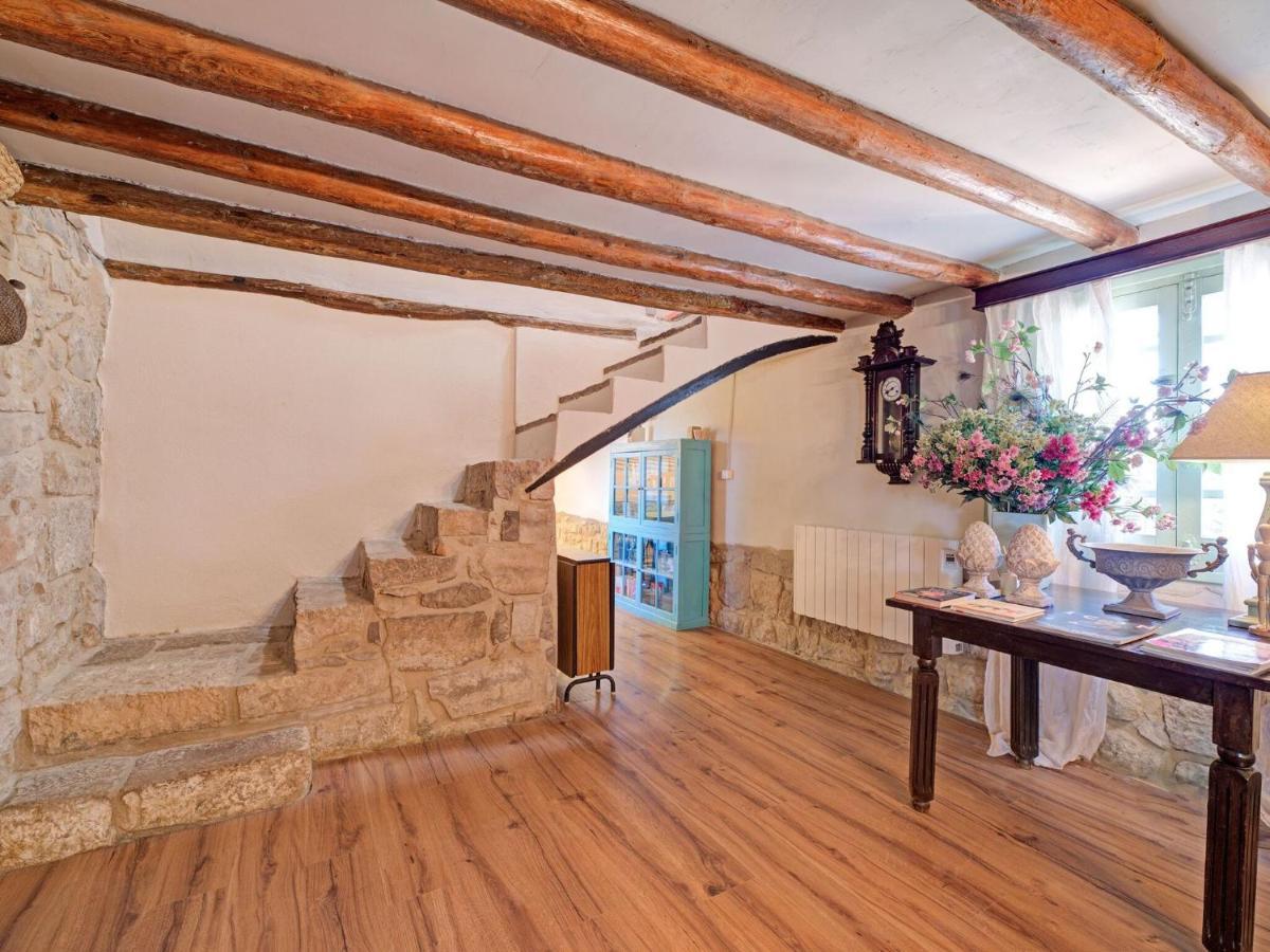 Lively Holiday Home In Fraga With Private Pool Zewnętrze zdjęcie